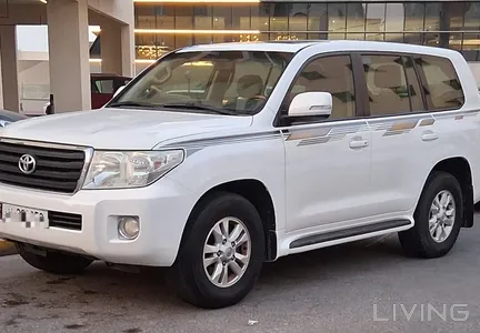 Toyota Land Cruiser GX 2013